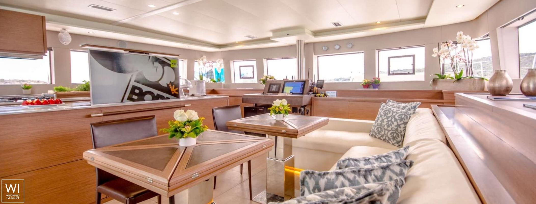 Valium 62  Lagoon Catamaran Lagoon 620 Interior 19