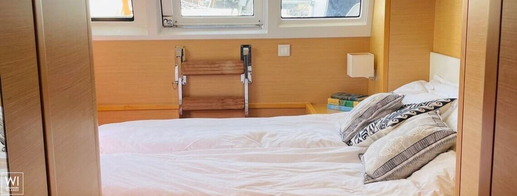 Blue Griffin  Lagoon Catamaran Lagoon 620 Interior 21