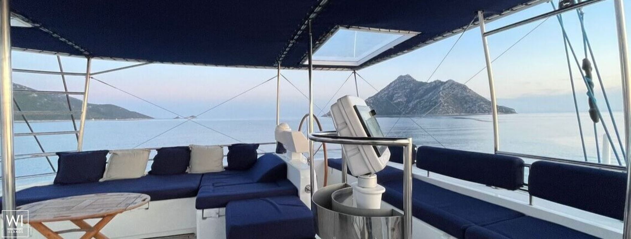 Blue Griffin  Lagoon Catamaran Lagoon 620 Exterior 4