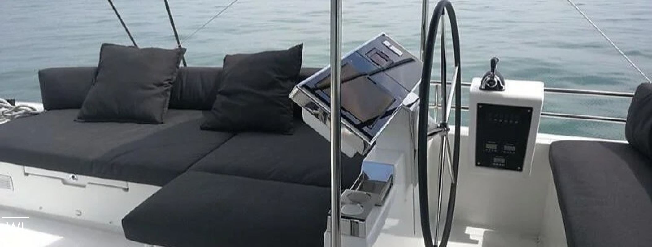 Six Degrees  Lagoon Catamaran Lagoon 620 Exterior 7