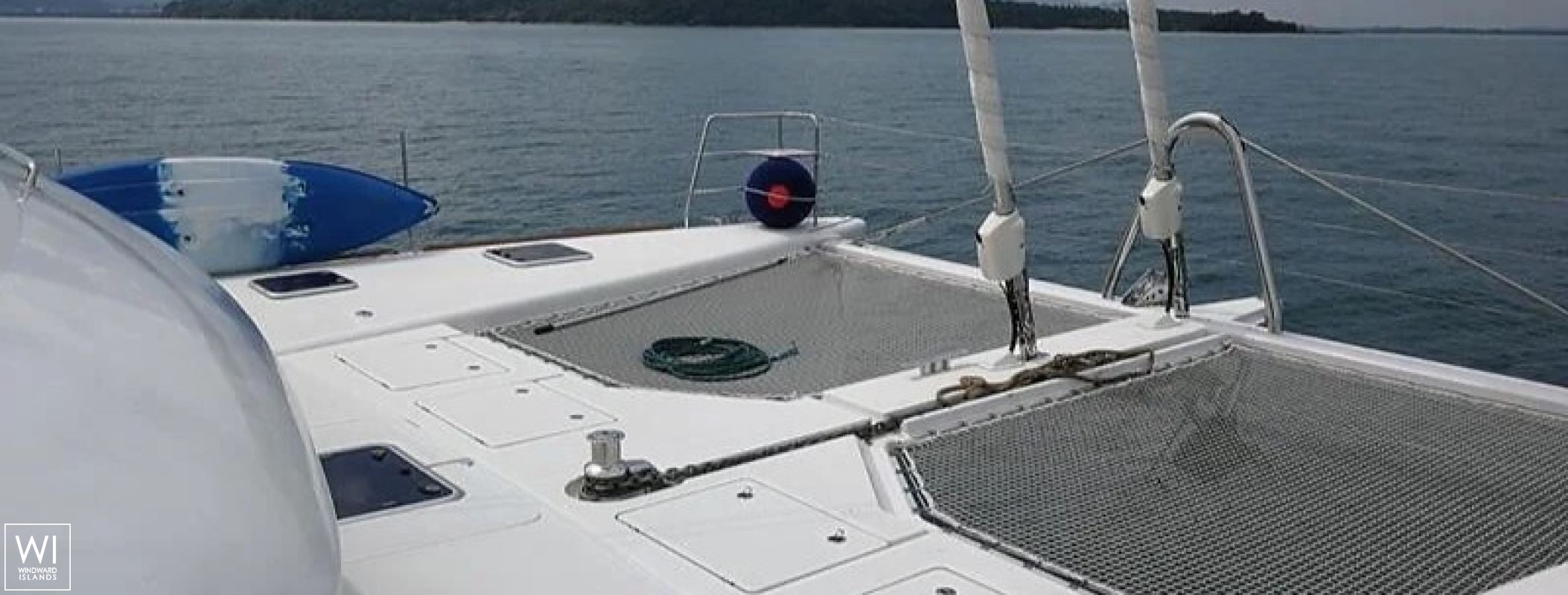 Six Degrees  Lagoon Catamaran Lagoon 620 Exterior 12