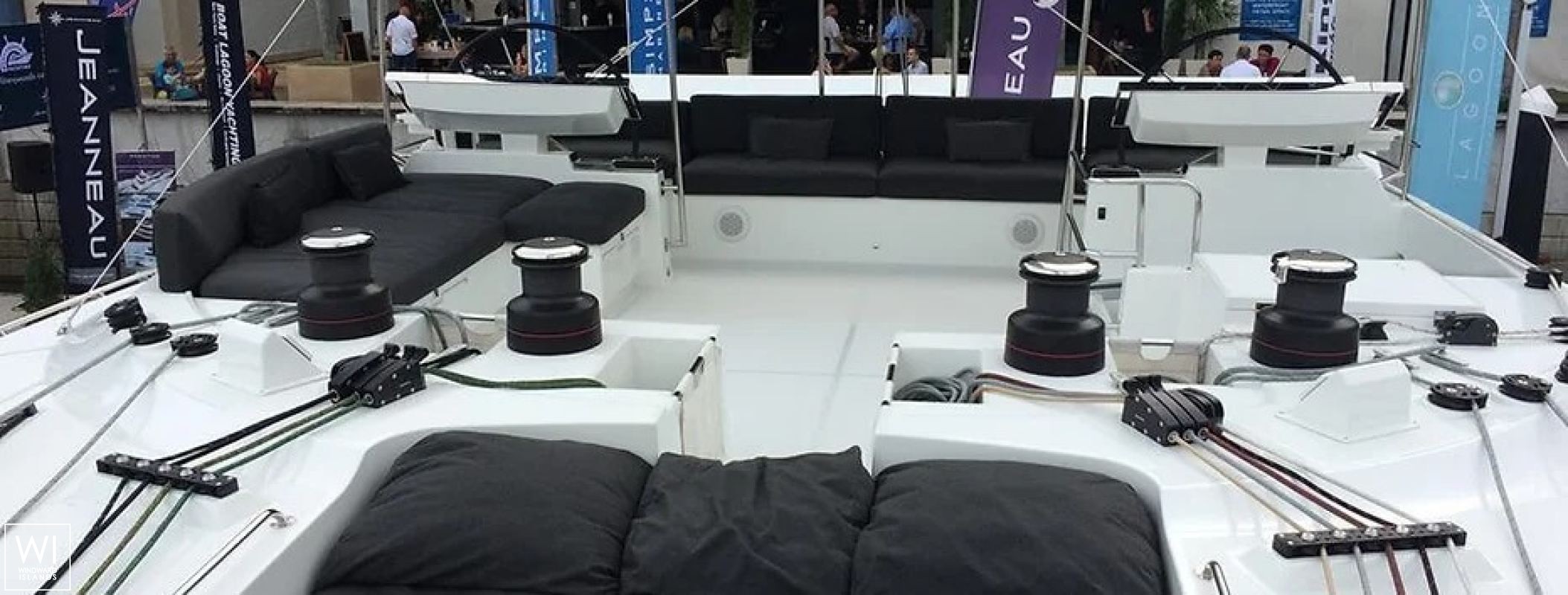 Six Degrees  Lagoon Catamaran Lagoon 620 Exterior 13