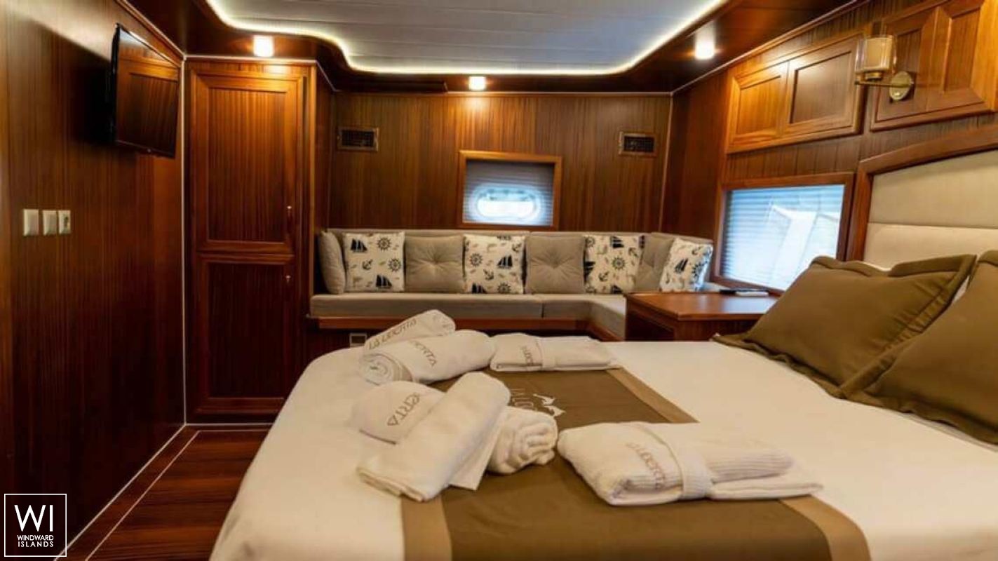 LA LIBERTA  Turkish Gulet Gulet 24M Interior 11