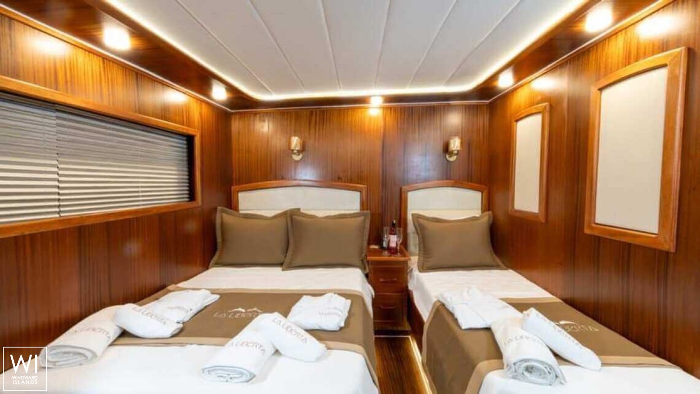 LA LIBERTA  Turkish Gulet Gulet 24M Interior 15