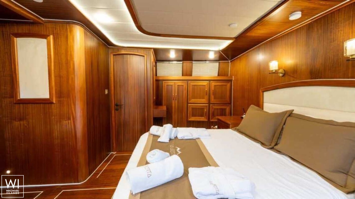 LA LIBERTA  Turkish Gulet Gulet 24M Interior 13