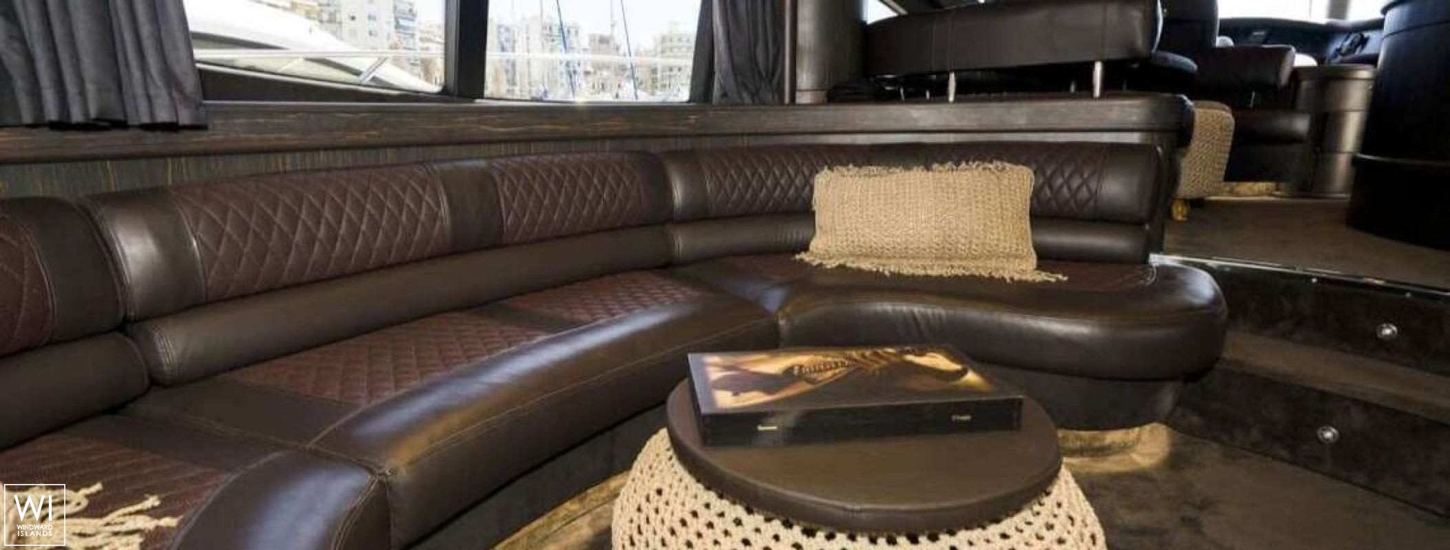 Medusa  Azimut Yachts Open 68S Interior 10