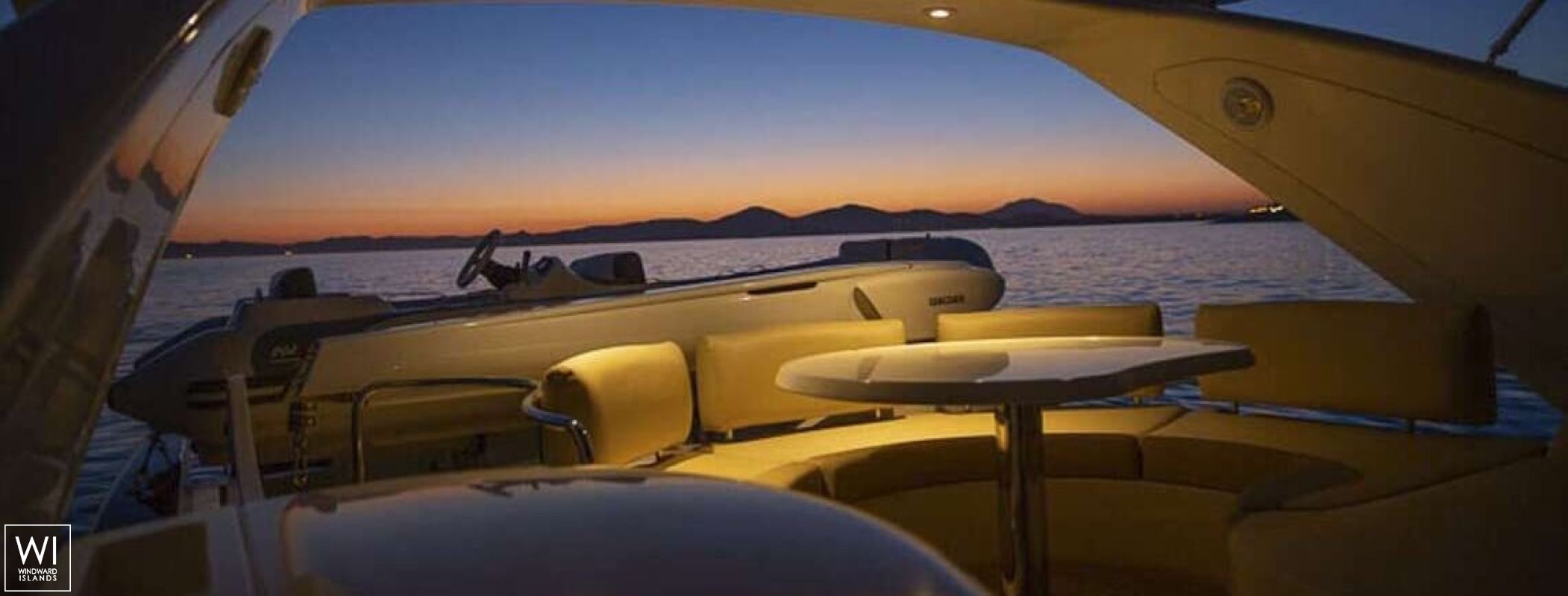 Medusa  Azimut Yachts Open 68S Interior 14