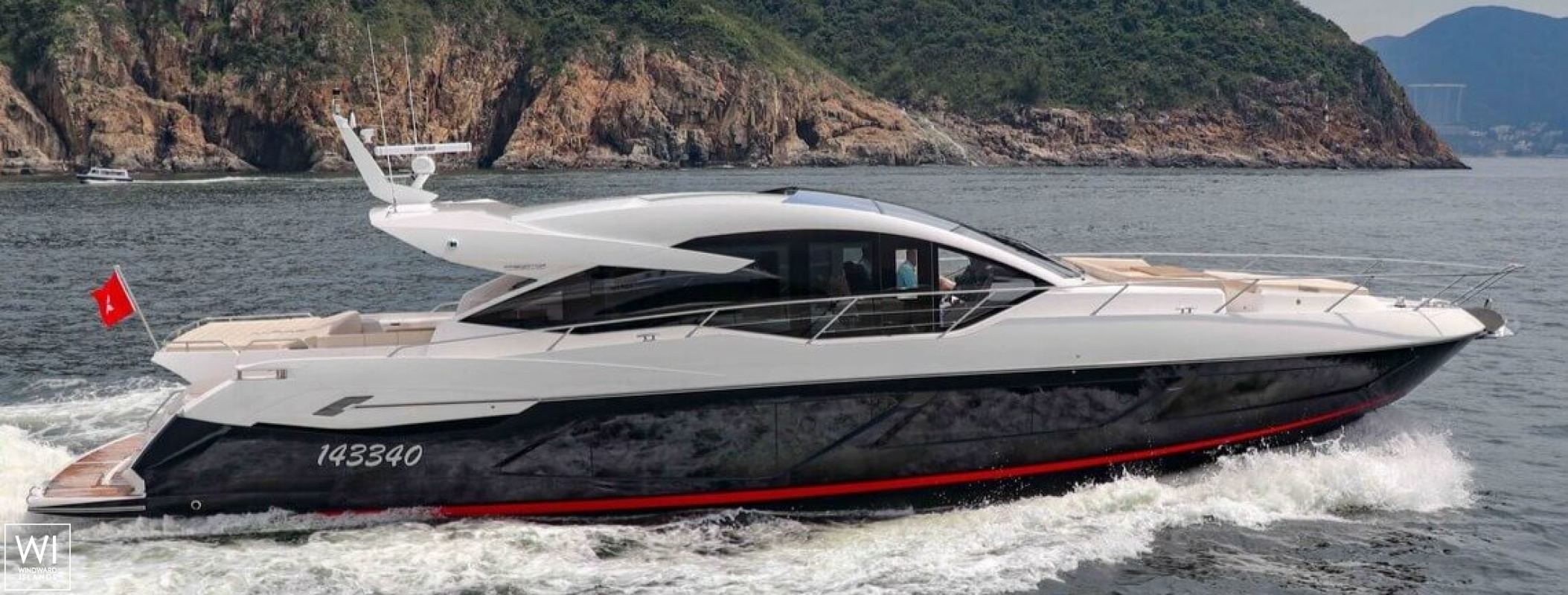 V  Sunseeker Predator 74' Exterior 2