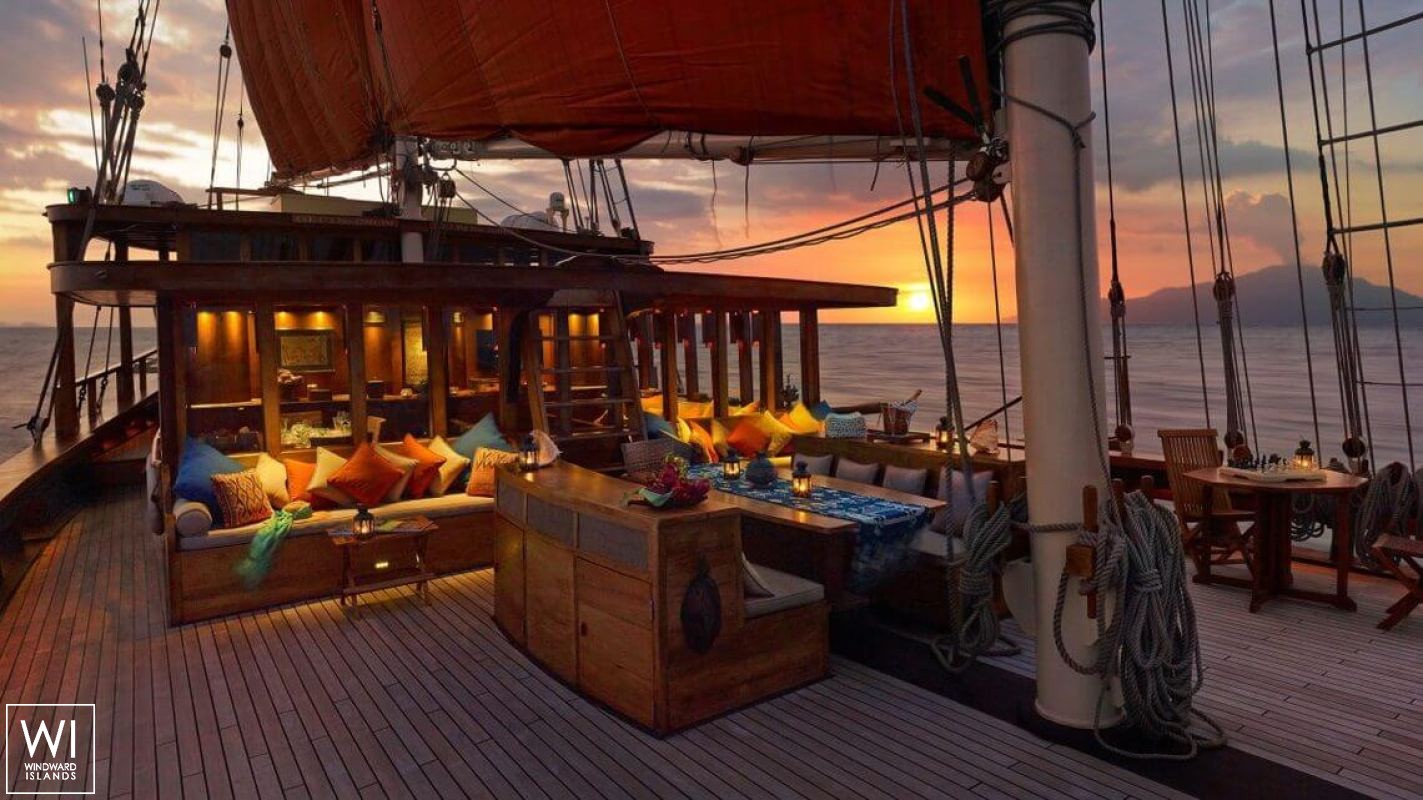 Si Datu Bua  Konjo Schooner 40M Interior 11