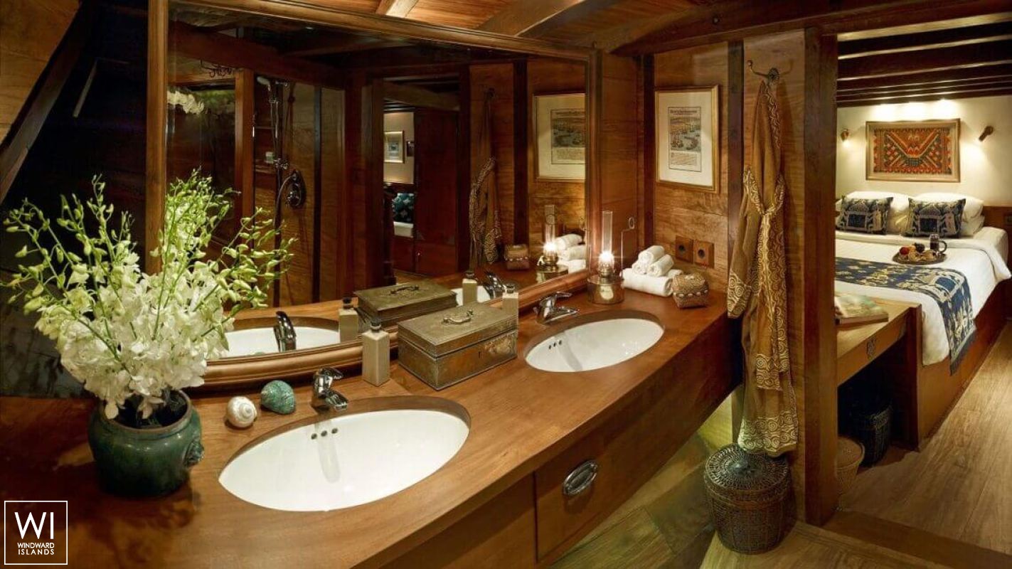 Si Datu Bua  Konjo Schooner 40M Interior 12