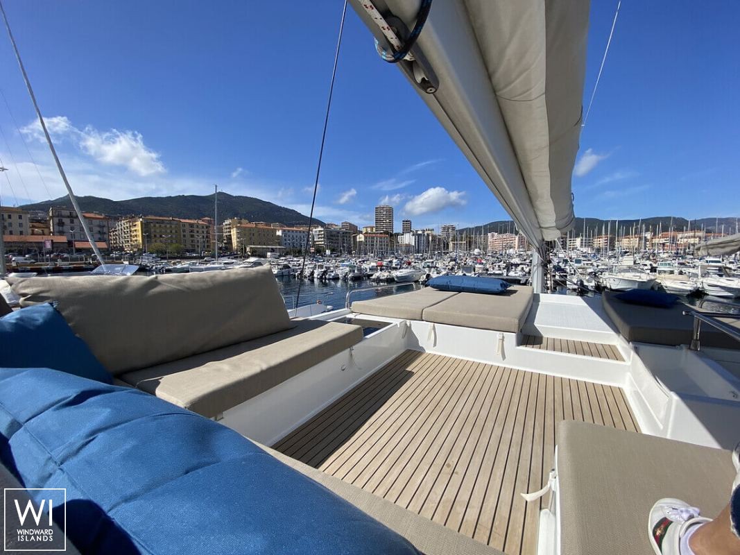 MeHo  Fountaine Pajot Saba 50 Exterior 11