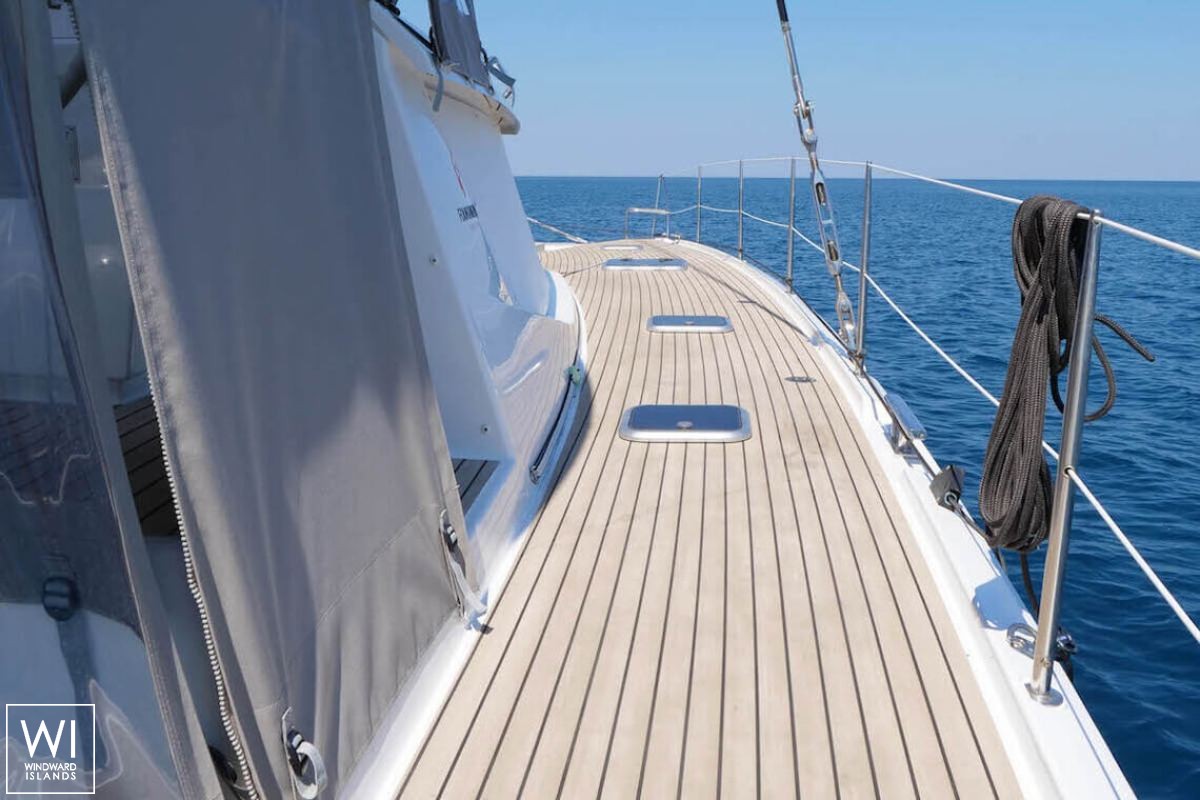 MeHo  Fountaine Pajot Saba 50 Exterior 17