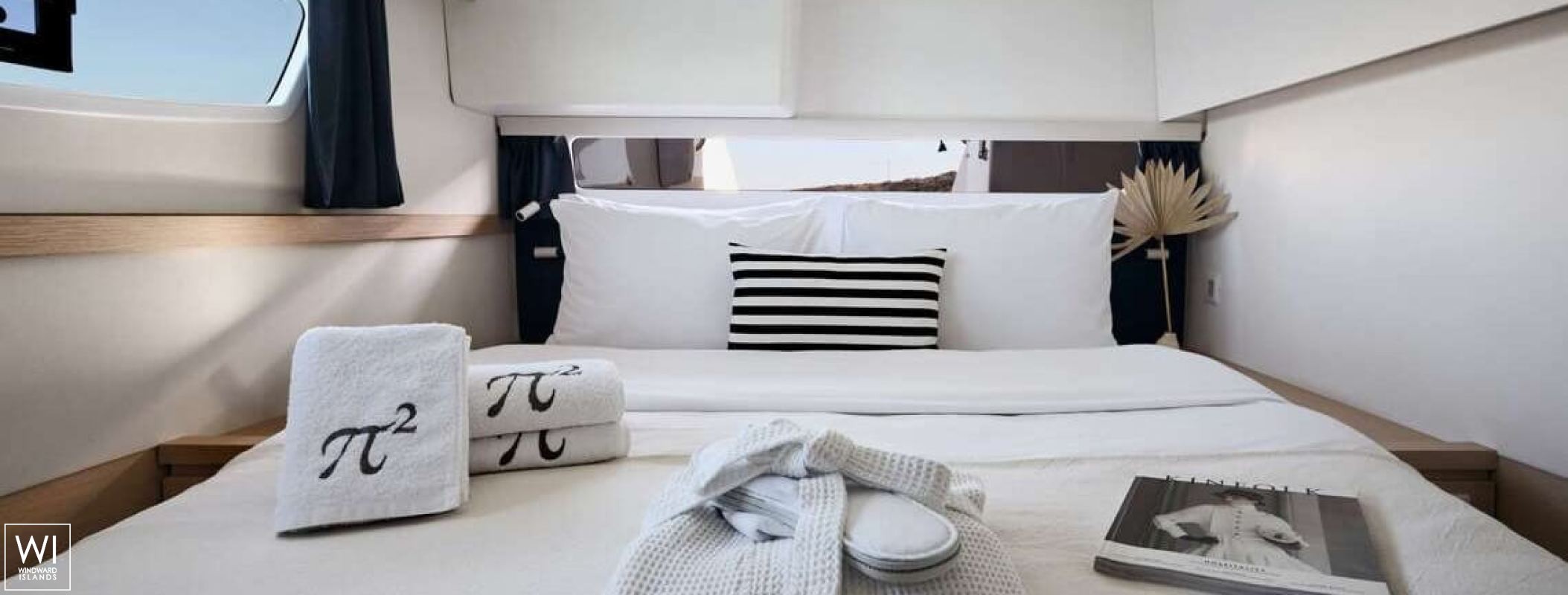 PI 2  Fountaine Pajot Saba 50 Interior 11