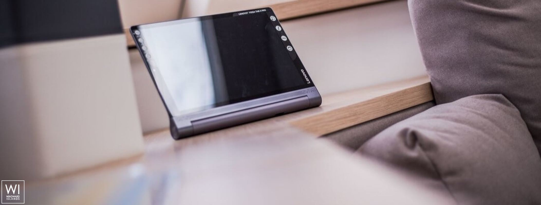 Princess Aphrodite  Fountaine Pajot Saba 50 Interior 15