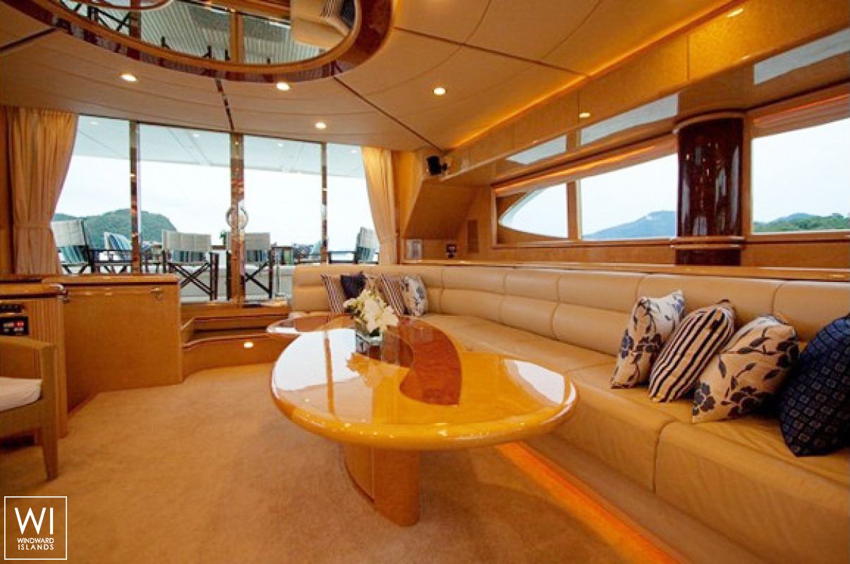 Dyna 70 Dyna Craft Interior 2