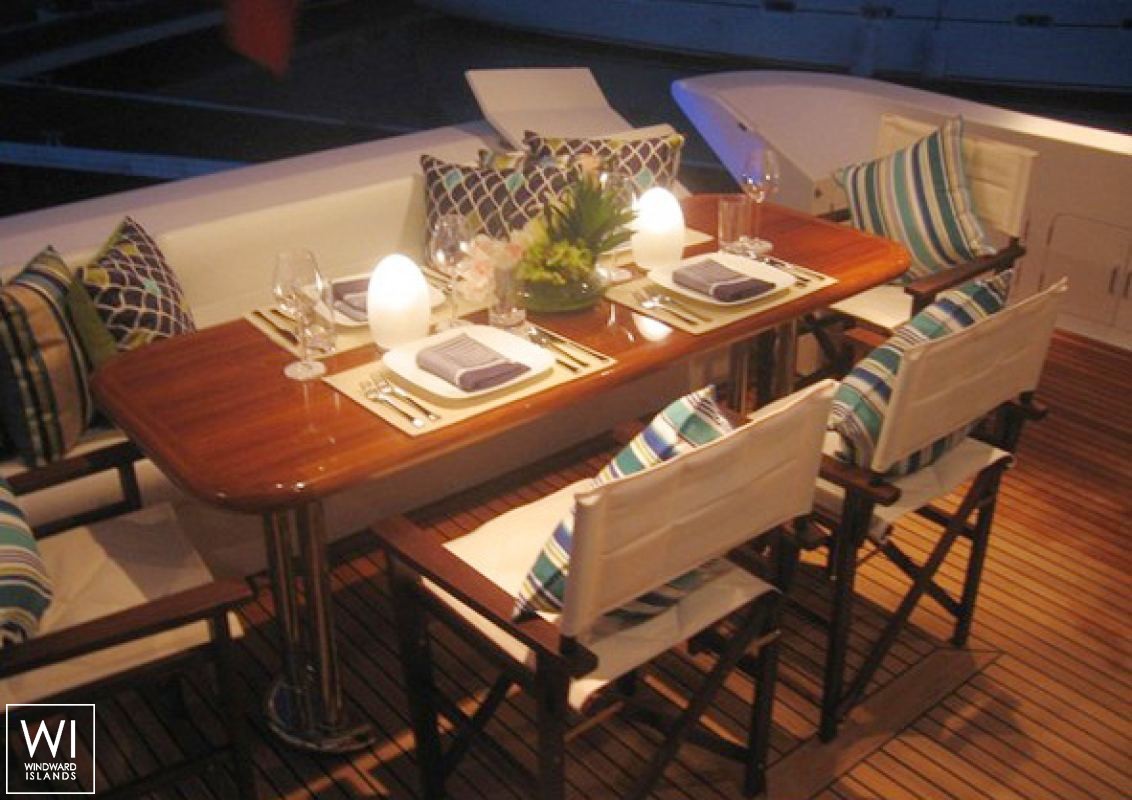 Dyna 70 Dyna Craft Interior 3