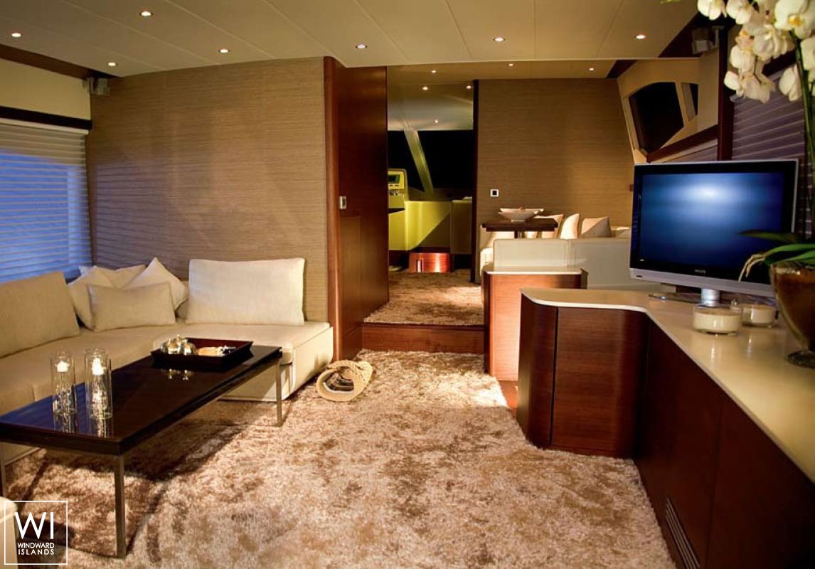 Numarine 78 Fly  Numarine Yachts Fly 78 Interior 1