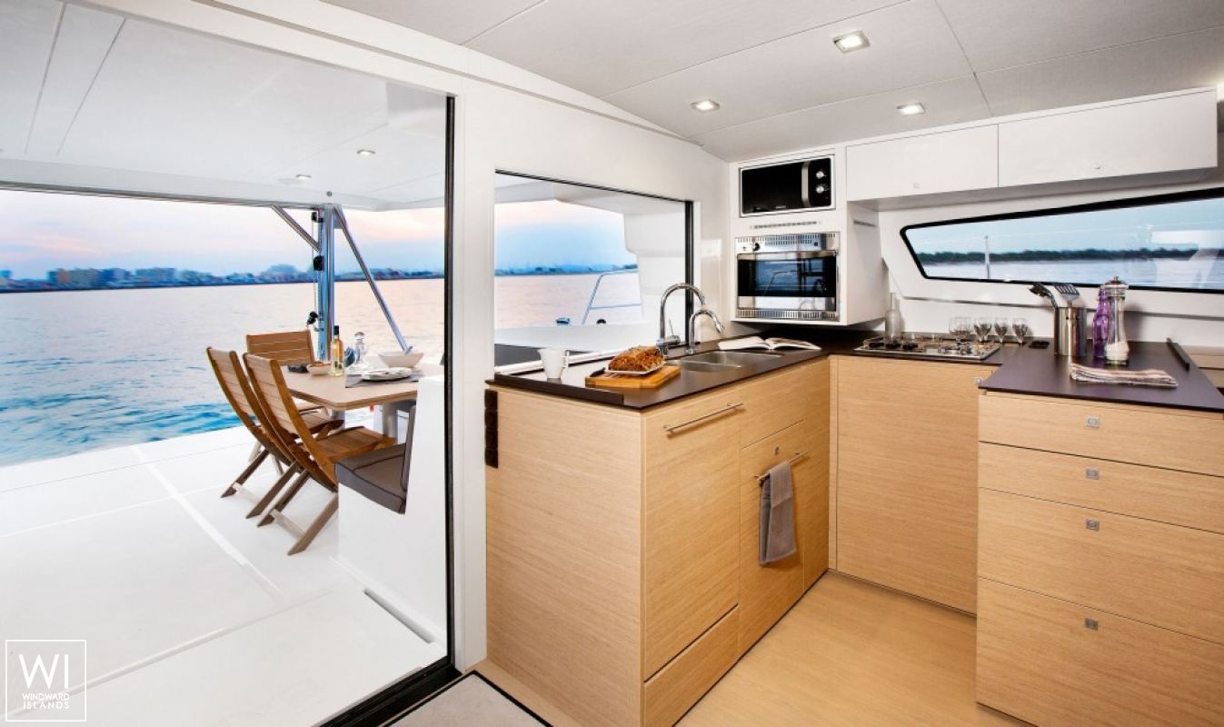 Bali 4.5 Catana Catamaran Interior 1