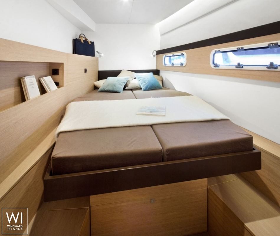 Bali 4.5 Catana Catamaran Interior 5