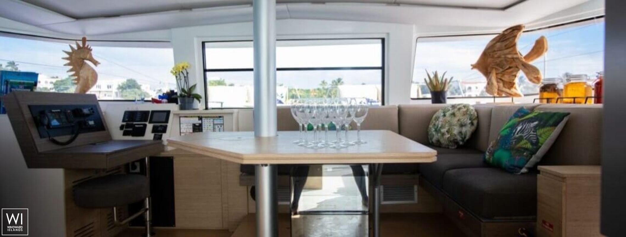 Ever Glorious  Catana Catamaran Bali 4.5 Interior 12