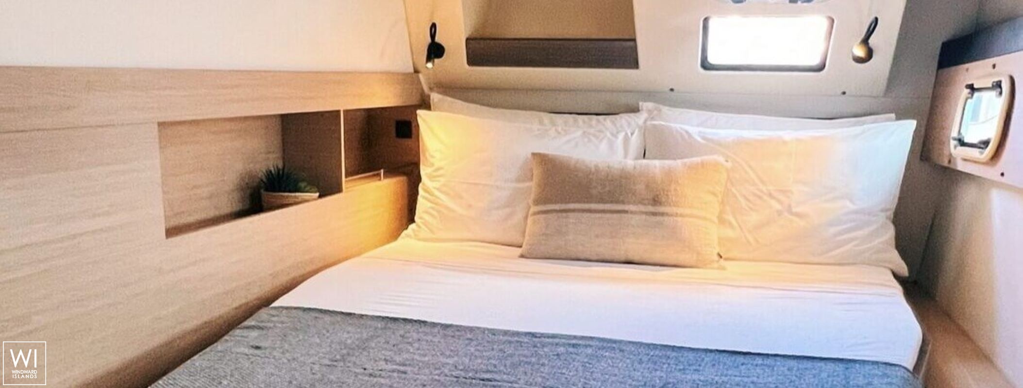 Ever Glorious  Catana Catamaran Bali 4.5 Interior 14