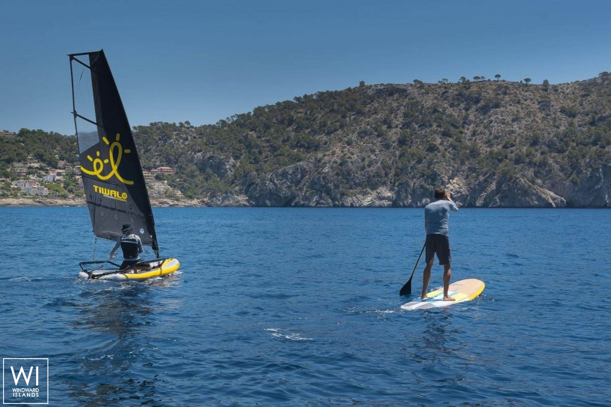 Sharlou (ex Sarissa) Vitters Sloop 42M Exterior 2