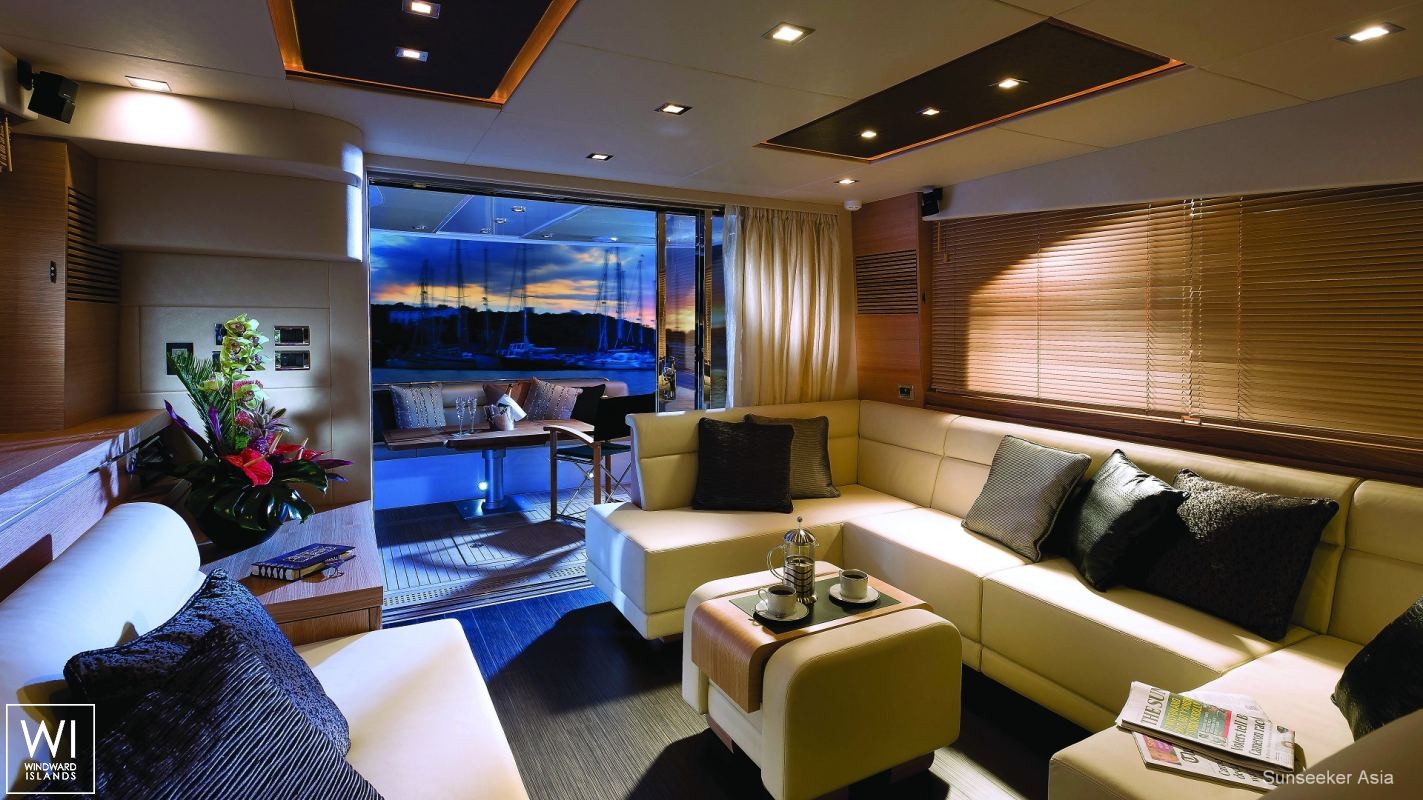 Manhattan 64' Sunseeker Interior 1