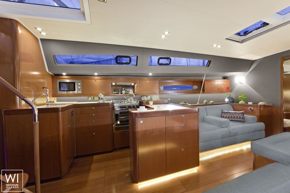 Oceanis  60 Beneteau Interior 1