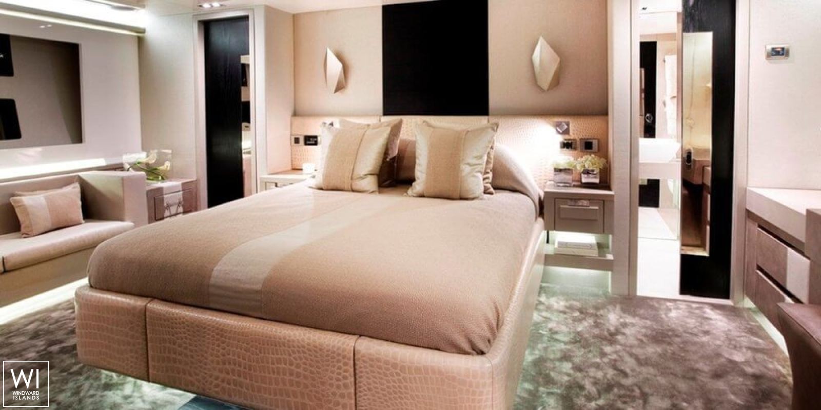 Summer Breeze  Pearl yacht Pearl 75 Interior 0