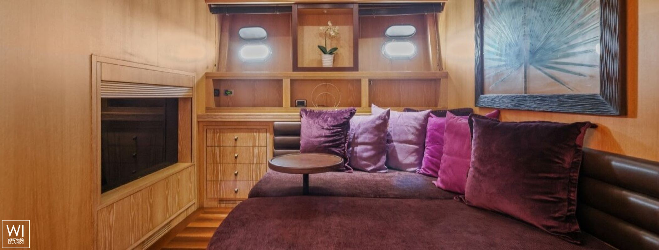 JFF (ex Ohana) Overmarine Mangusta 108 Interior 1