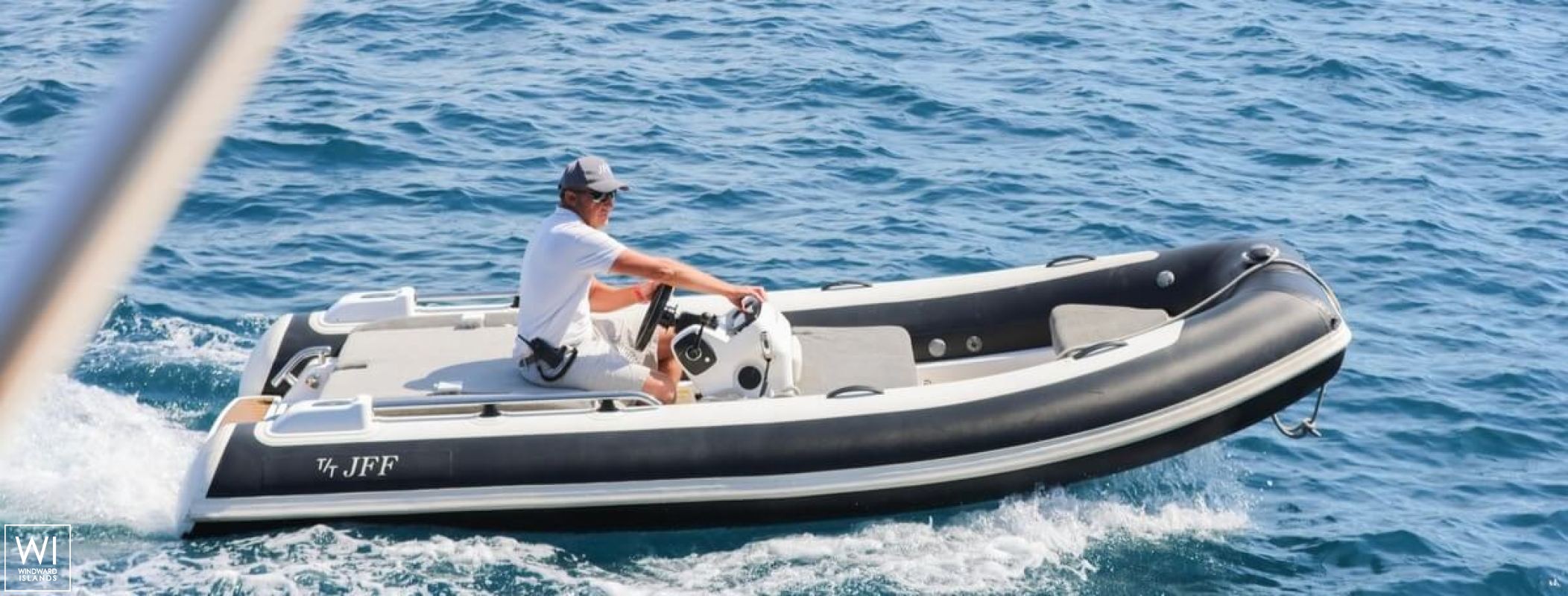 JFF (ex Ohana) Overmarine Mangusta 108 Exterior 1