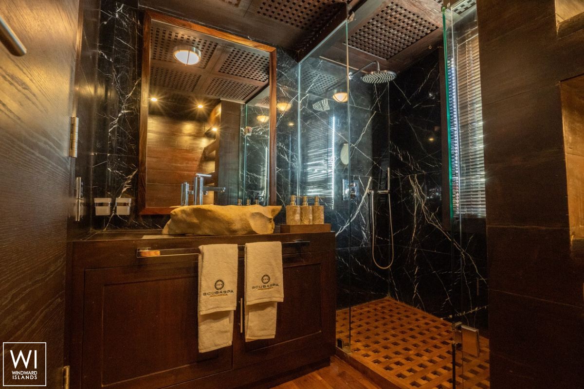 Zen   Schooner Phinisi 53M Interior 23