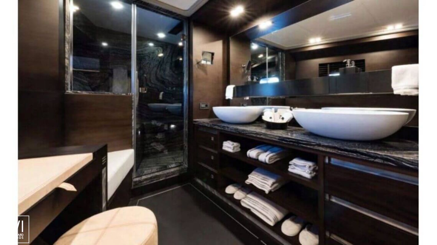 Rox Star   Ketch  40M Interior 7