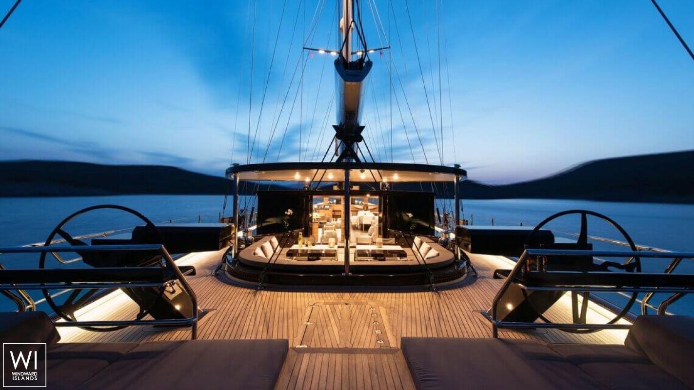 Rox Star   Ketch  40M Interior 10