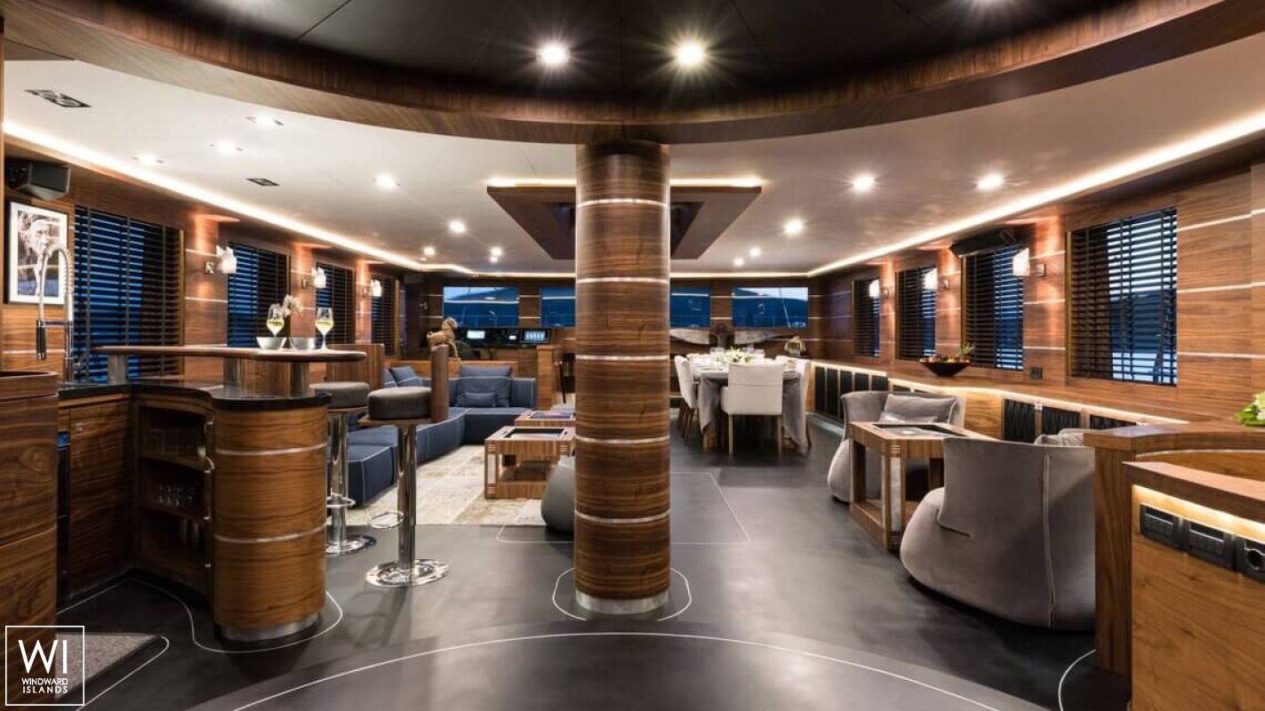 Rox Star   Ketch  40M Interior 14