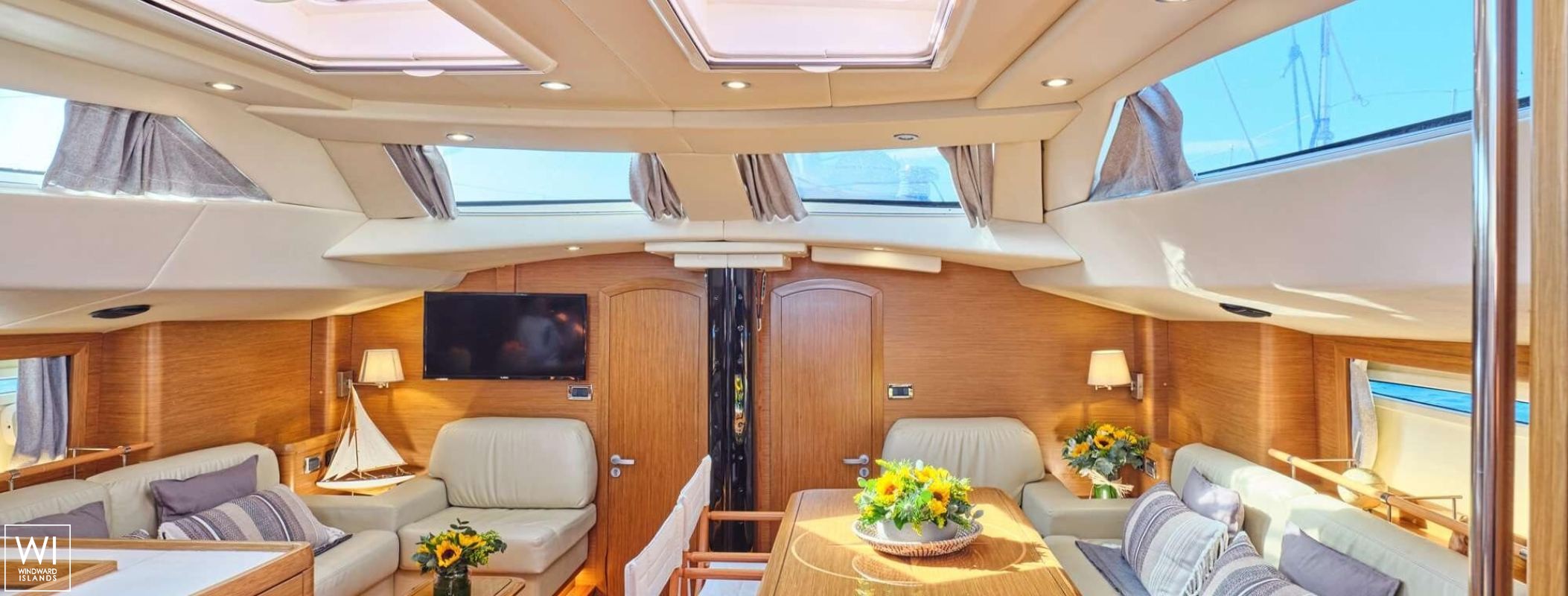 Shooting Star  Gianetti Star 64 Interior 1