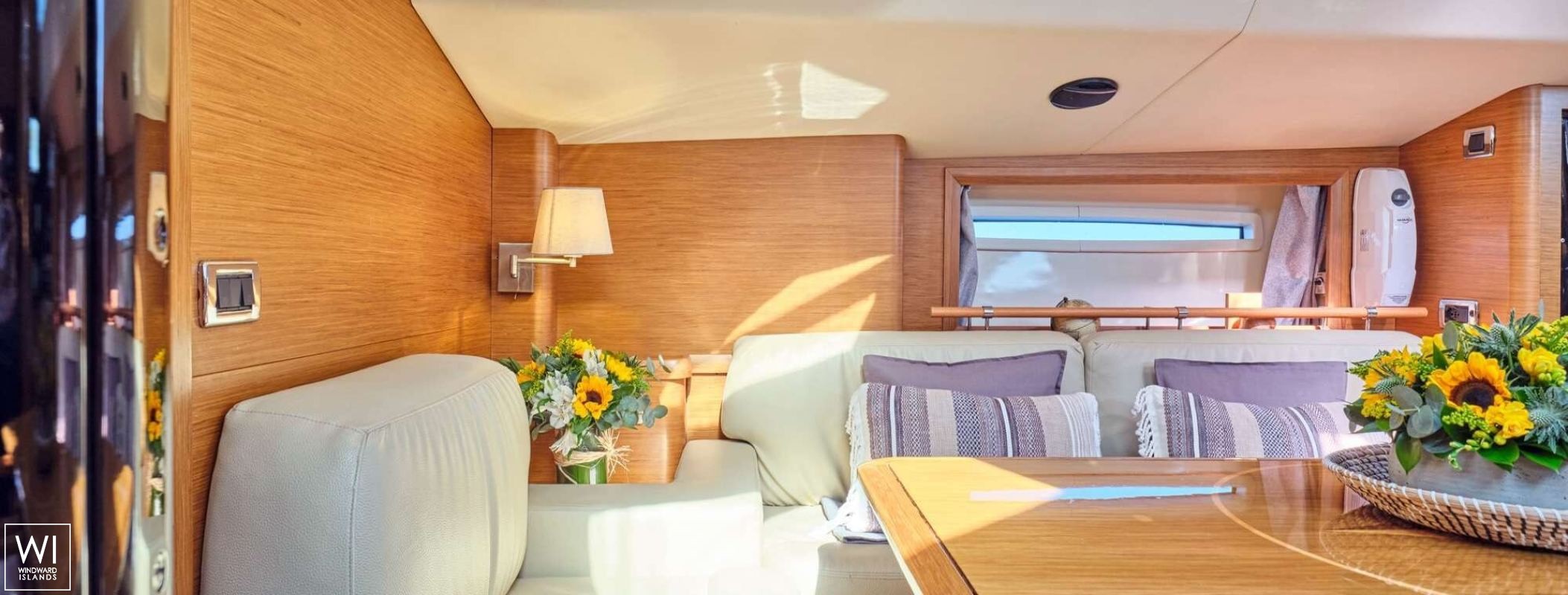 Shooting Star  Gianetti Star 64 Interior 1