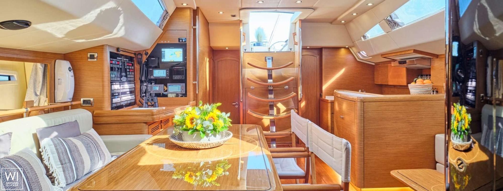 Shooting Star  Gianetti Star 64 Interior 1