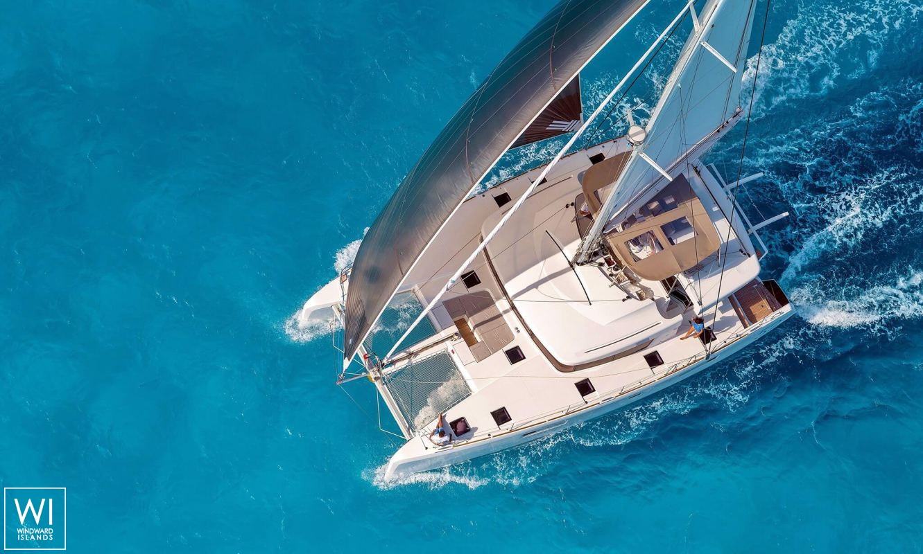 Lagoon 39 Lagoon Catamaran Exterior 2