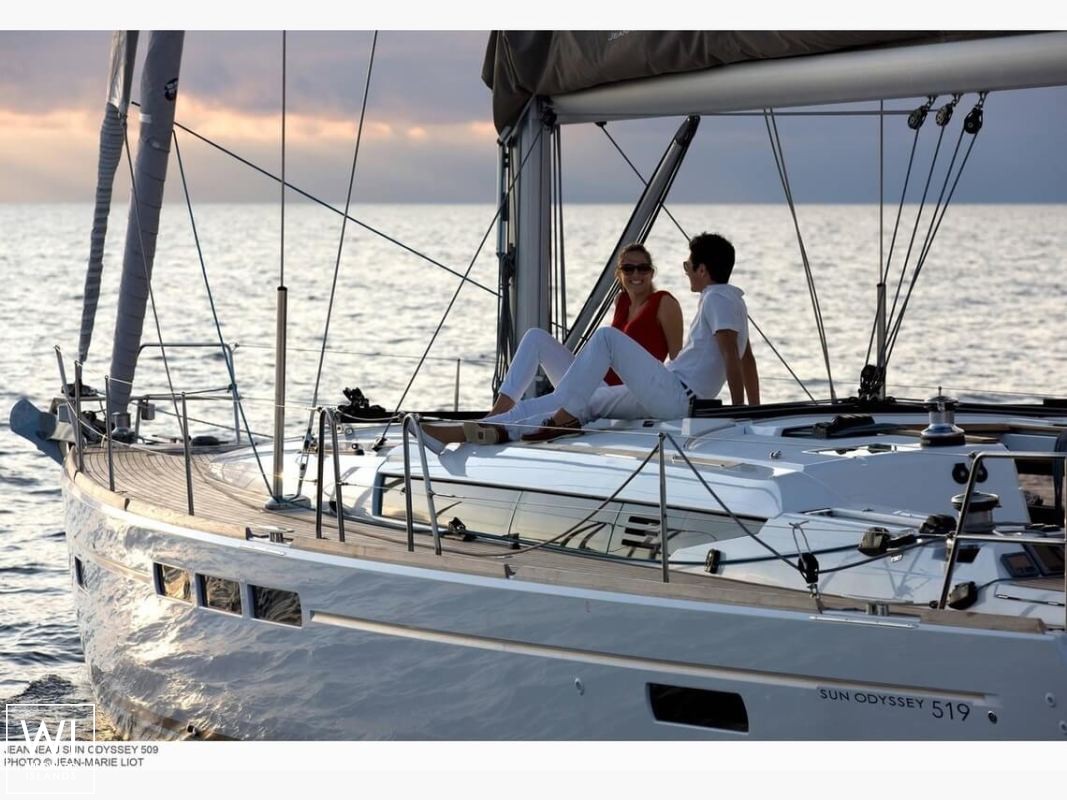 Sun Odyssey 519 Jeanneau Exterior 2