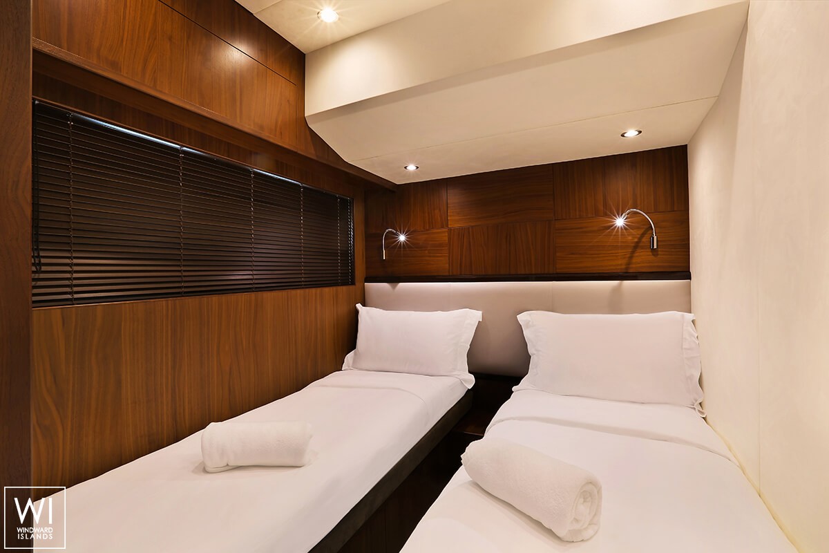 DESTINY   Princess Yachts Princess P 64 Interior 7