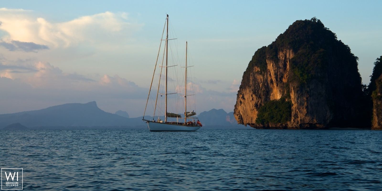 Aventure   Ketch  29M Exterior 3