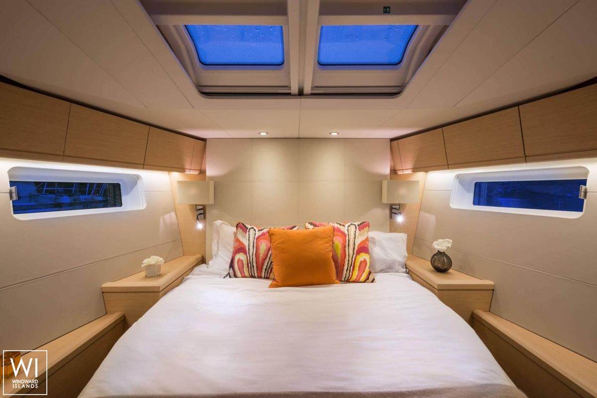 Jeanneau 54 Jeanneau Interior 10