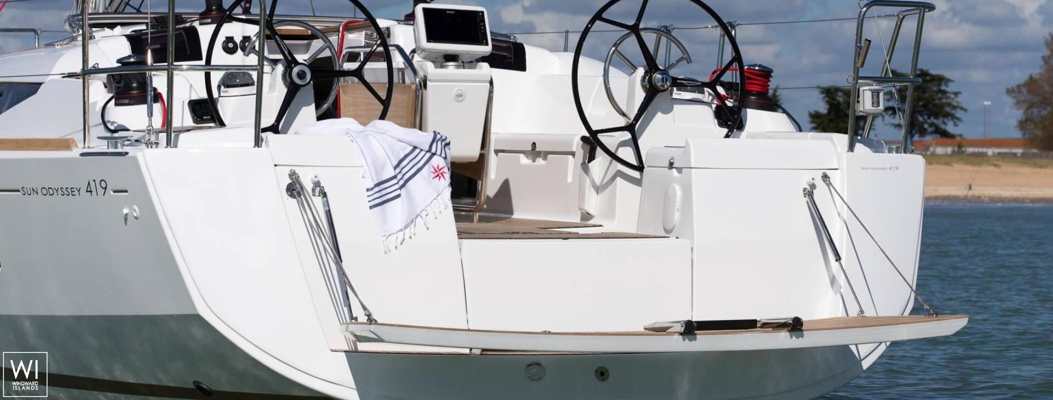 Sun Odyssey 419 Jeanneau Exterior 5