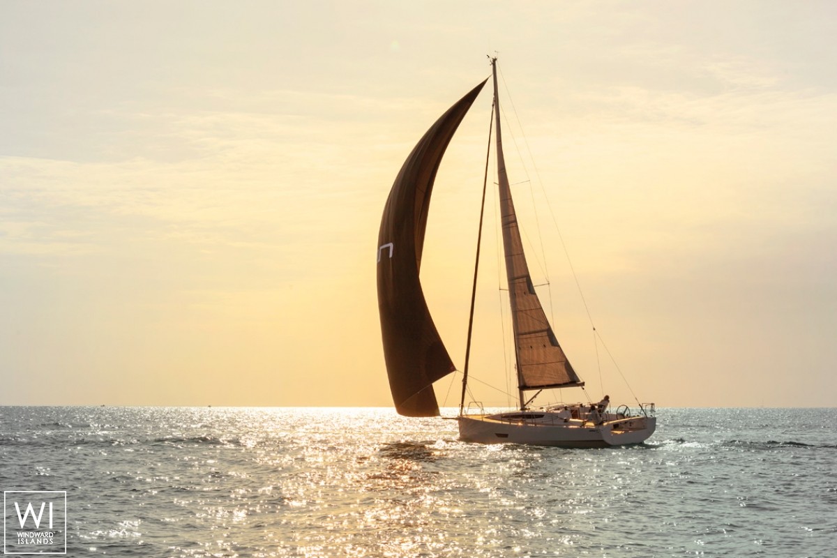 Elan E5 Elan Yachts Exterior 3