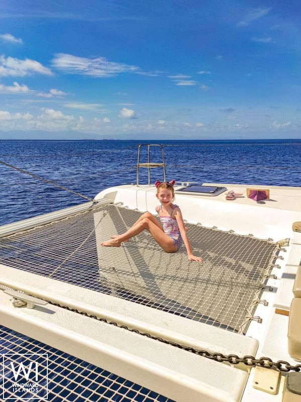 Tango  Lagoon Catamaran Lagoon 42 Exterior 3