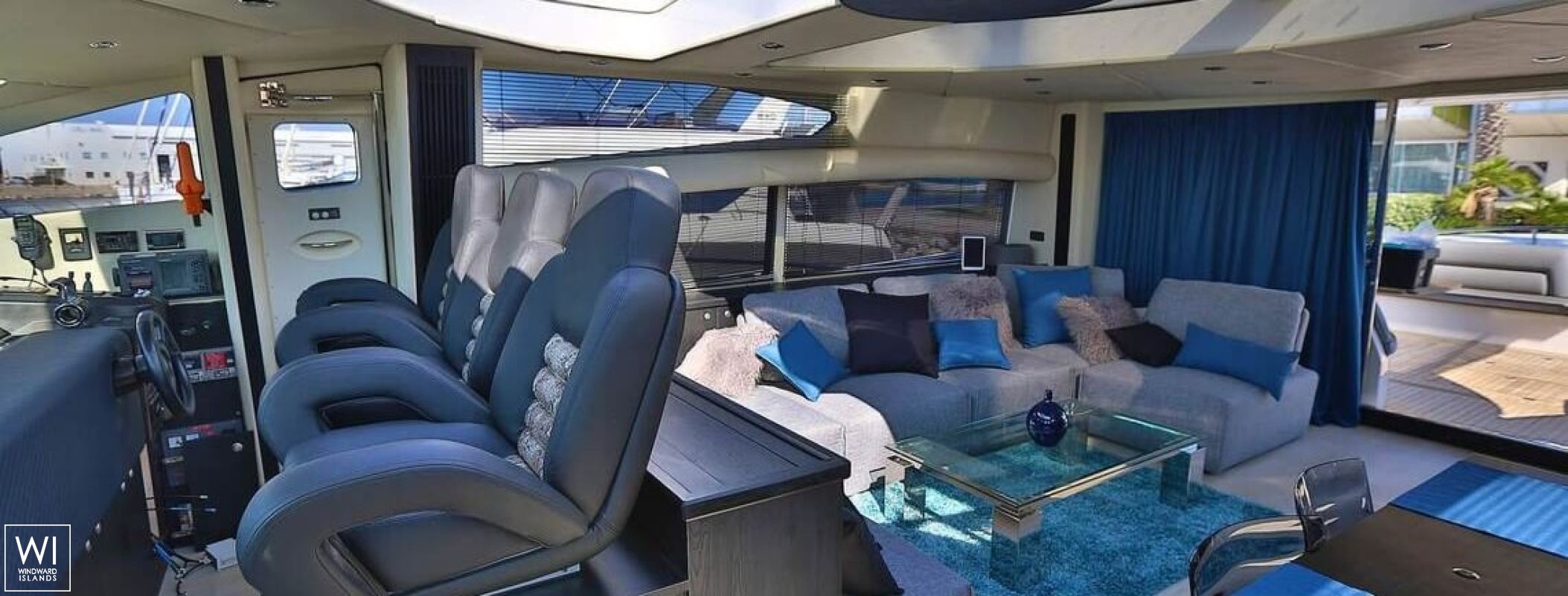 BLACK ZEN  Sunseeker Predator 82' Exterior 8