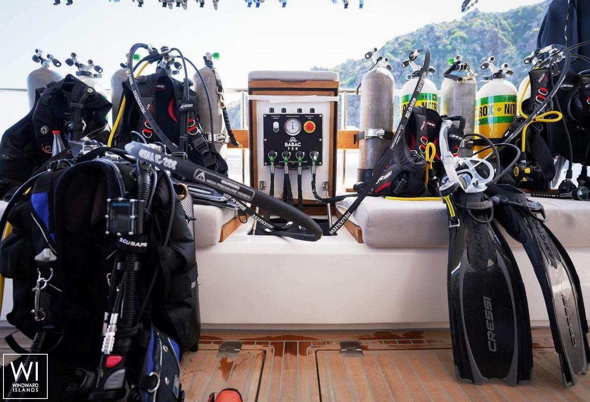 Babac  Lagoon Catamaran Lagoon 77 Interior 18