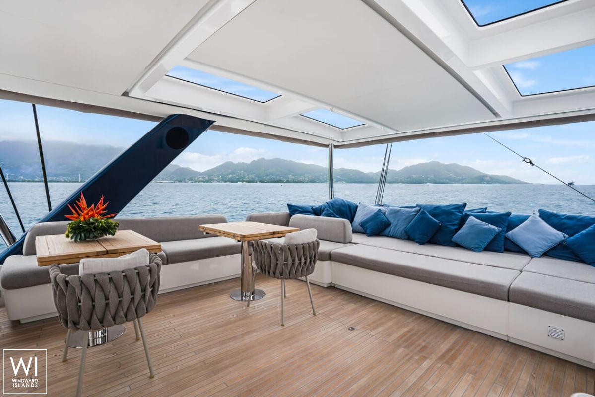 MANE ET NOCTE  Lagoon Catamaran Lagoon 77 Interior 24
