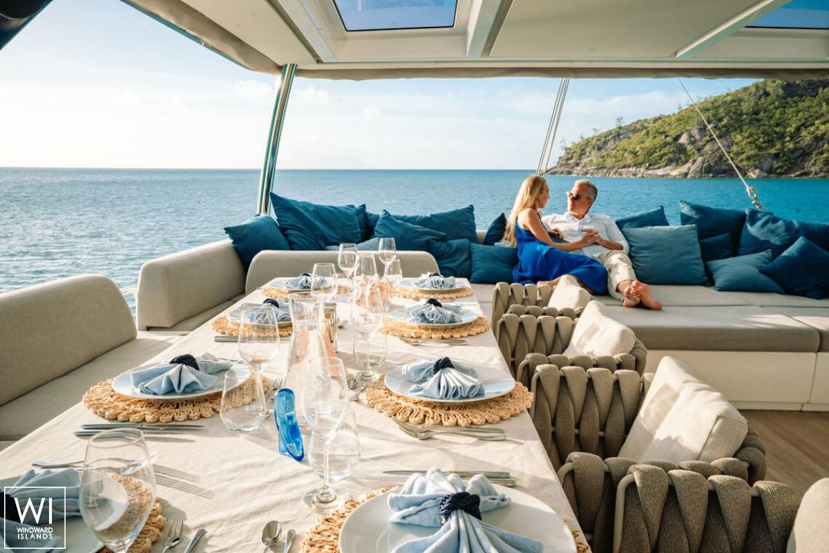 MANE ET NOCTE  Lagoon Catamaran Lagoon 77 Exterior 9